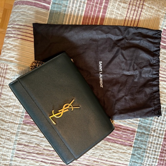 Authentic Yves Saint Laurent Kate Dark Green Crossbody with Gold Chain - Picture 9 of 10